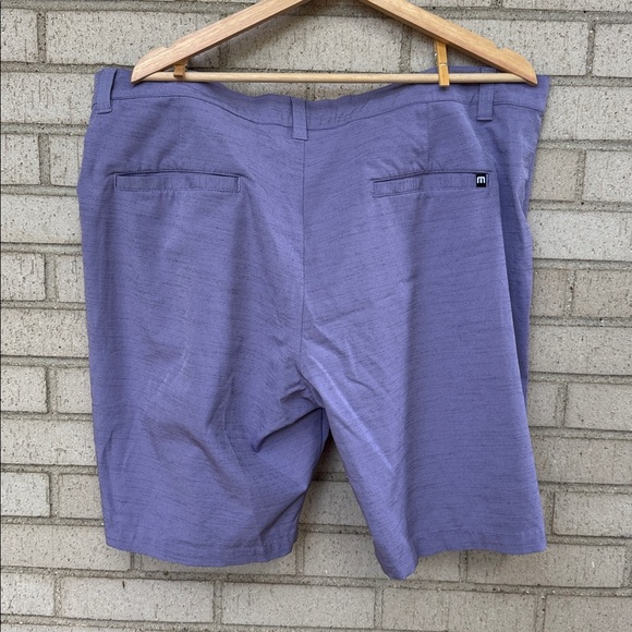 Men's Travis Mathew | switchback hybrids shorts | Light Purple Sz 40 Waist - Picture 6 of 6
